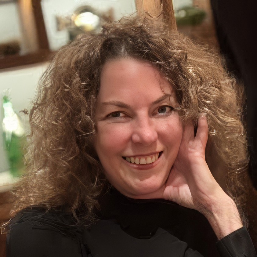 Headshot of Denise Kuriger